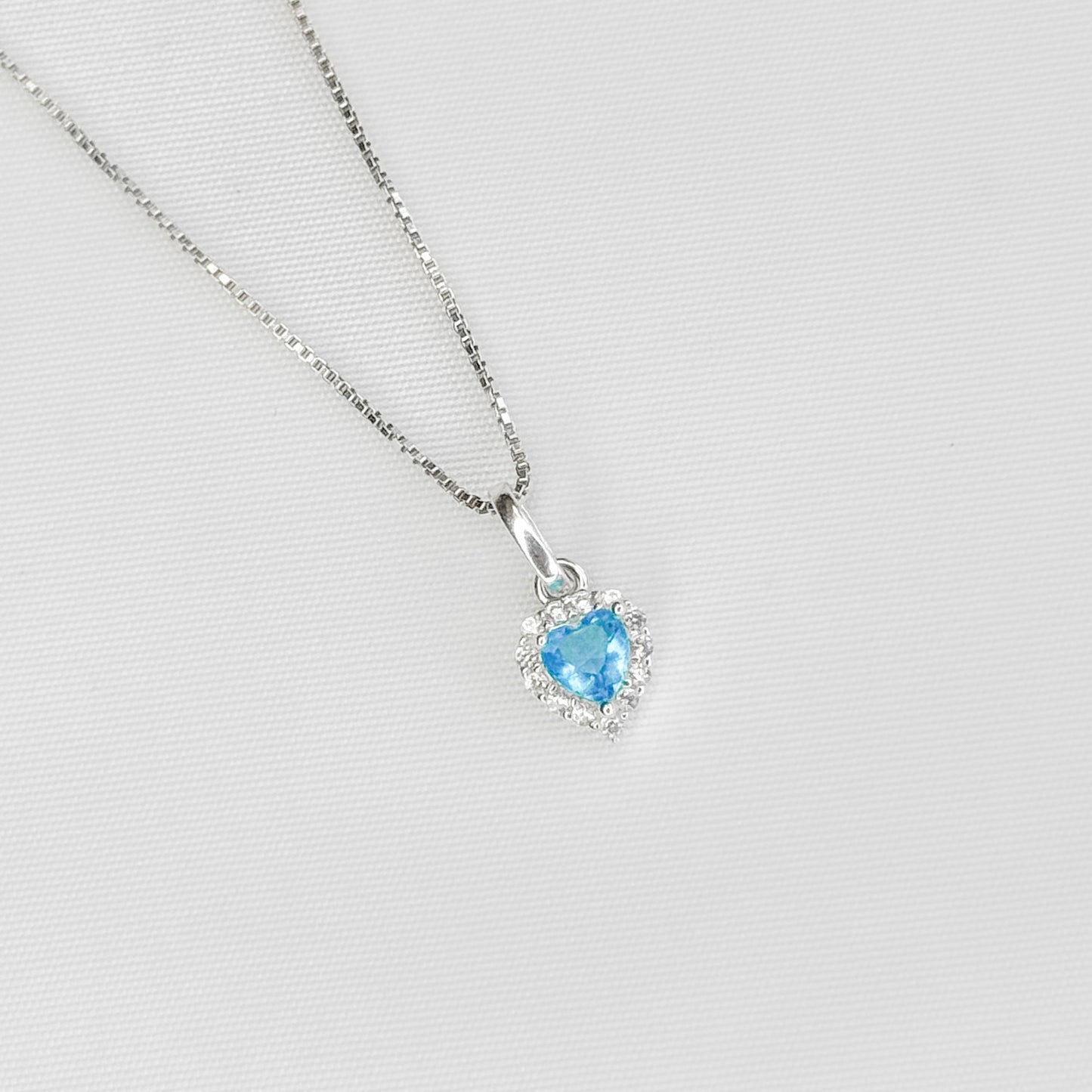 COLAR CORAÇÃO ZIRCÔNIA AZUL