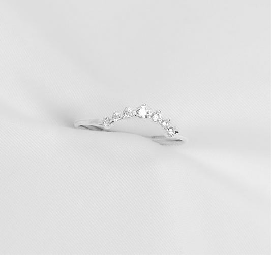 Anel Coroa Fina Cravejada