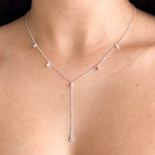 COLAR GARGANTILHA CARTIER COM ZIRCÔNIAS GRAVATINHA