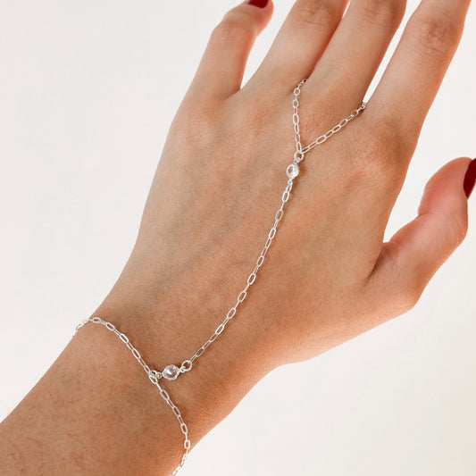 HAND CHAIN CARTIR COM ZIRCÔNIA