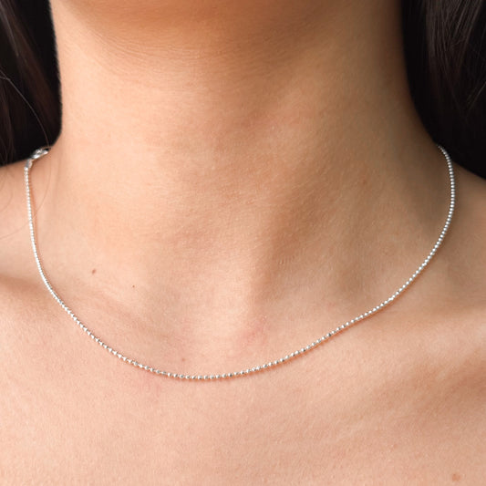 CHOKER BOLINHAS DIAMANTADAS