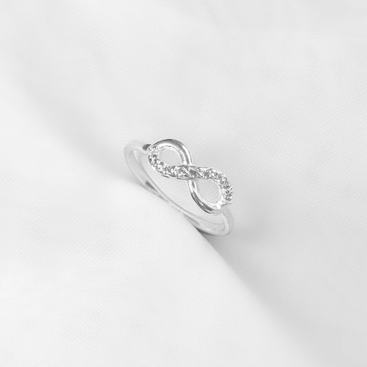 ANEL INFINITO CRAVEJADO